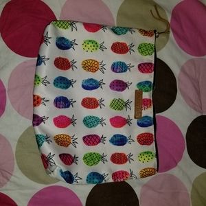 Makeup bag